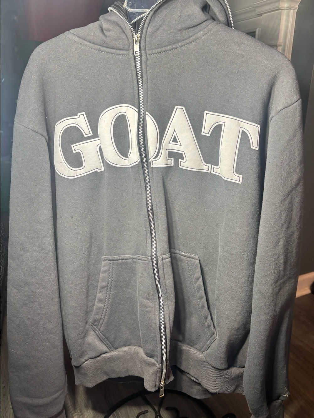 GOAT Men's Zip-Up Hoodie Jacket in Charcoal Gray SNEAKGALLERY Size Large EPC